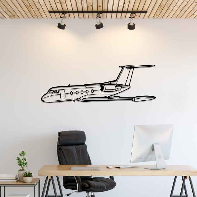 G-II  Angle Silhouette Metal Wall Art