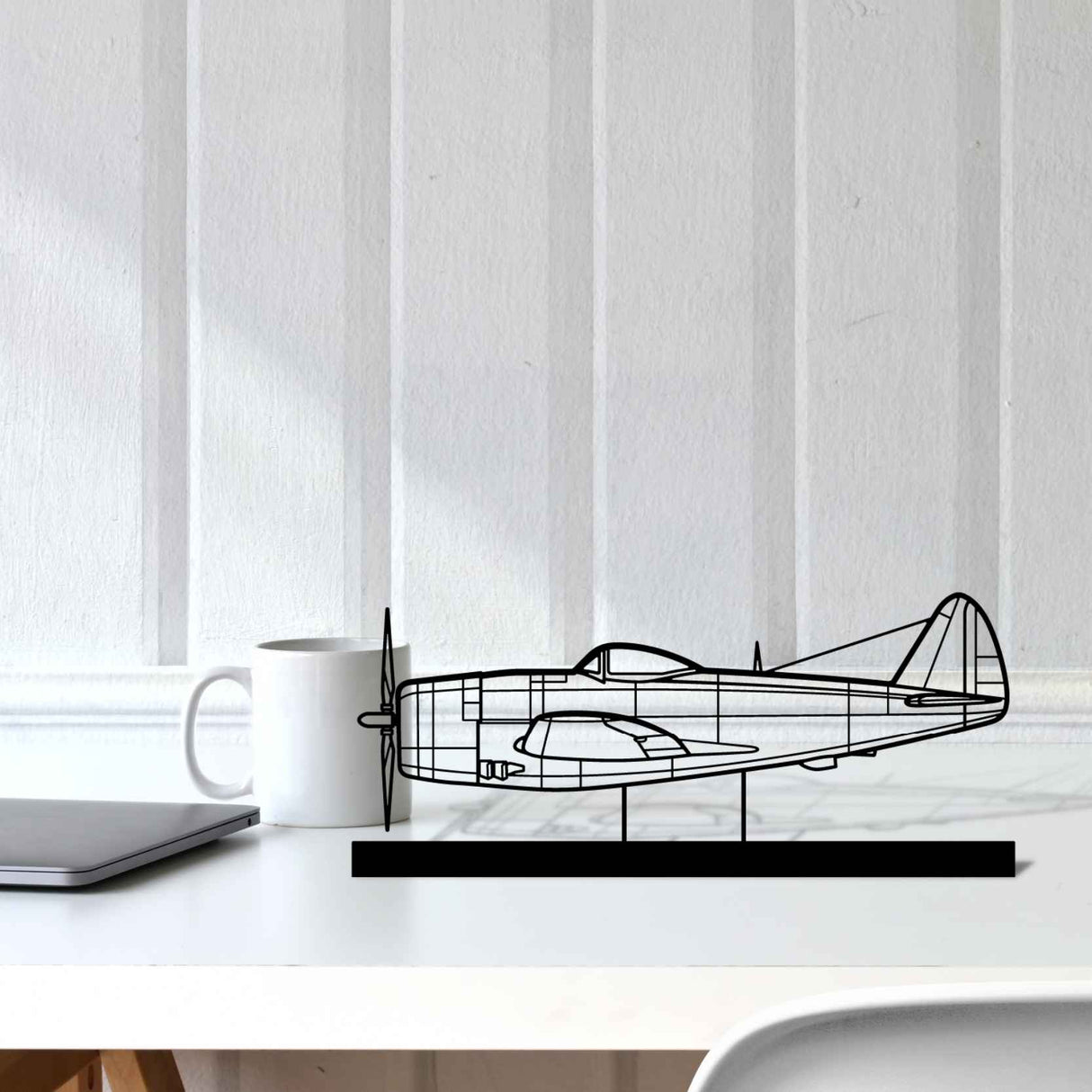 P-47D Silhouette Metal Art Stand