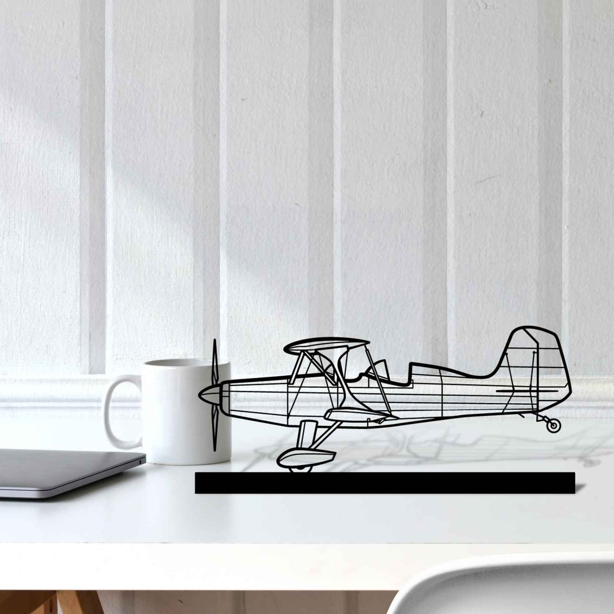 Starduster too Silhouette Metal Art Stand