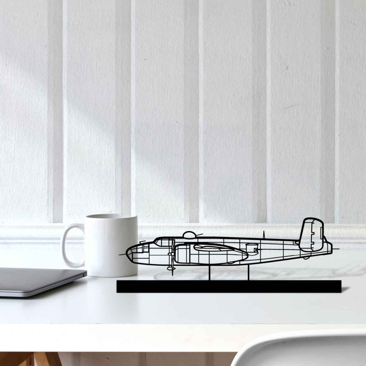 B25J Silhouette Metal Art Stand