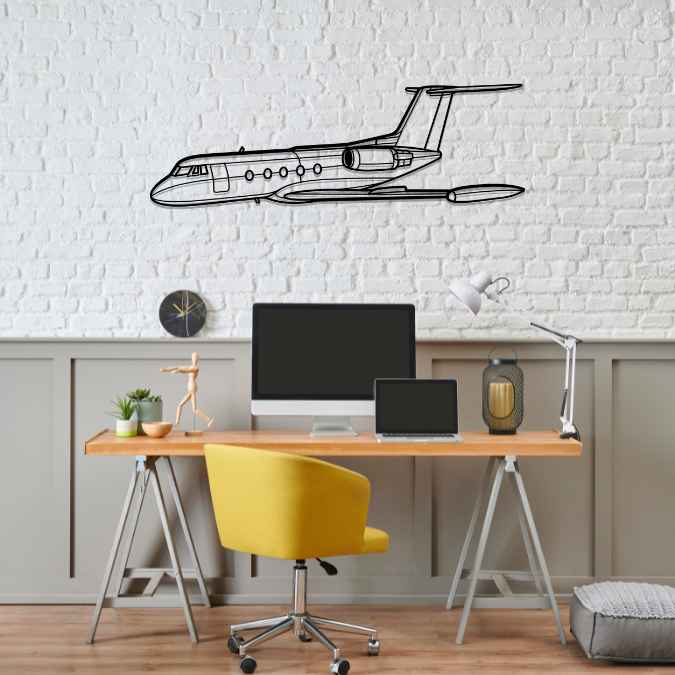 G-II  Angle Silhouette Metal Wall Art