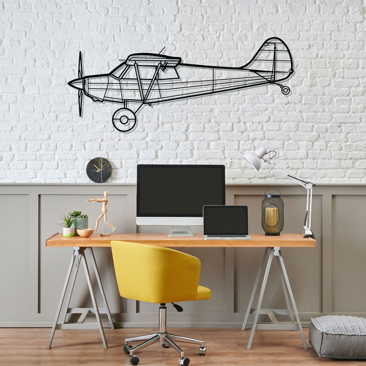 Husky A-1C Silhouette Metal Wall Art