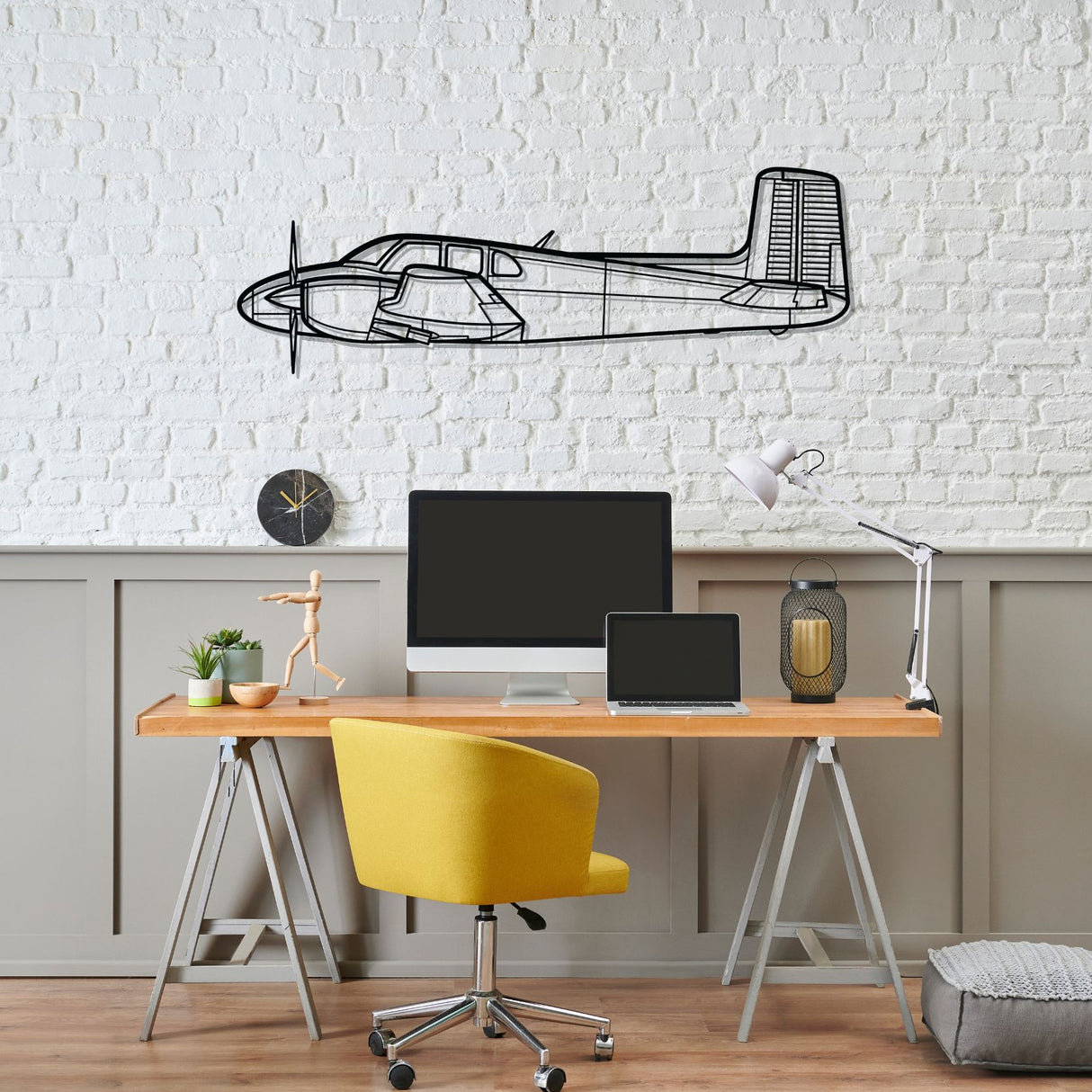 D50 Twin Bonanza Silhouette Metal Wall Art