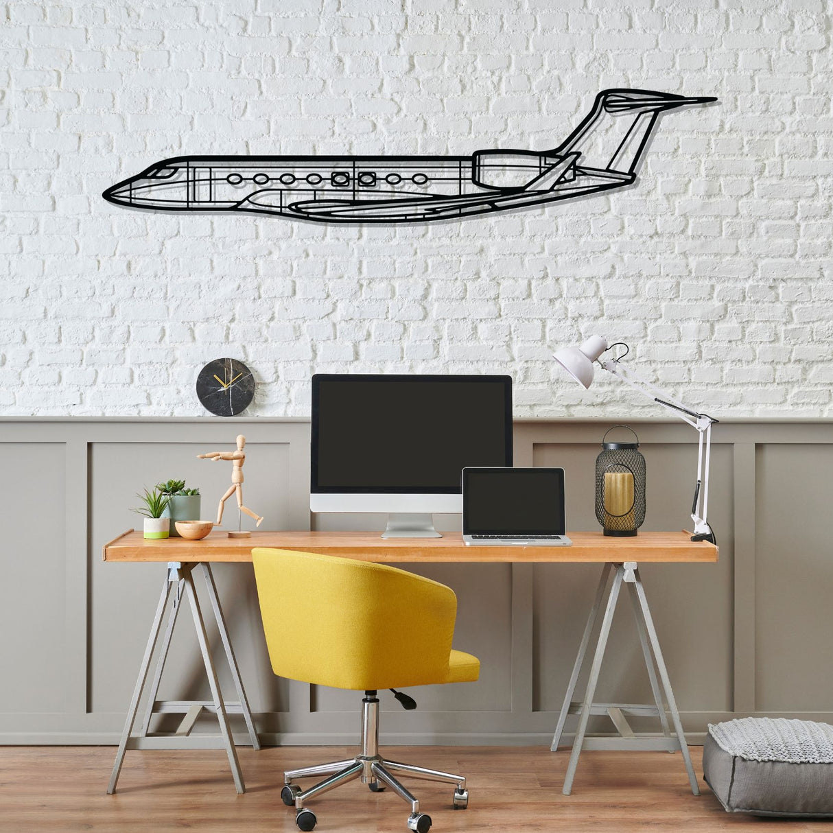 G650 Silhouette Metal Wall Art