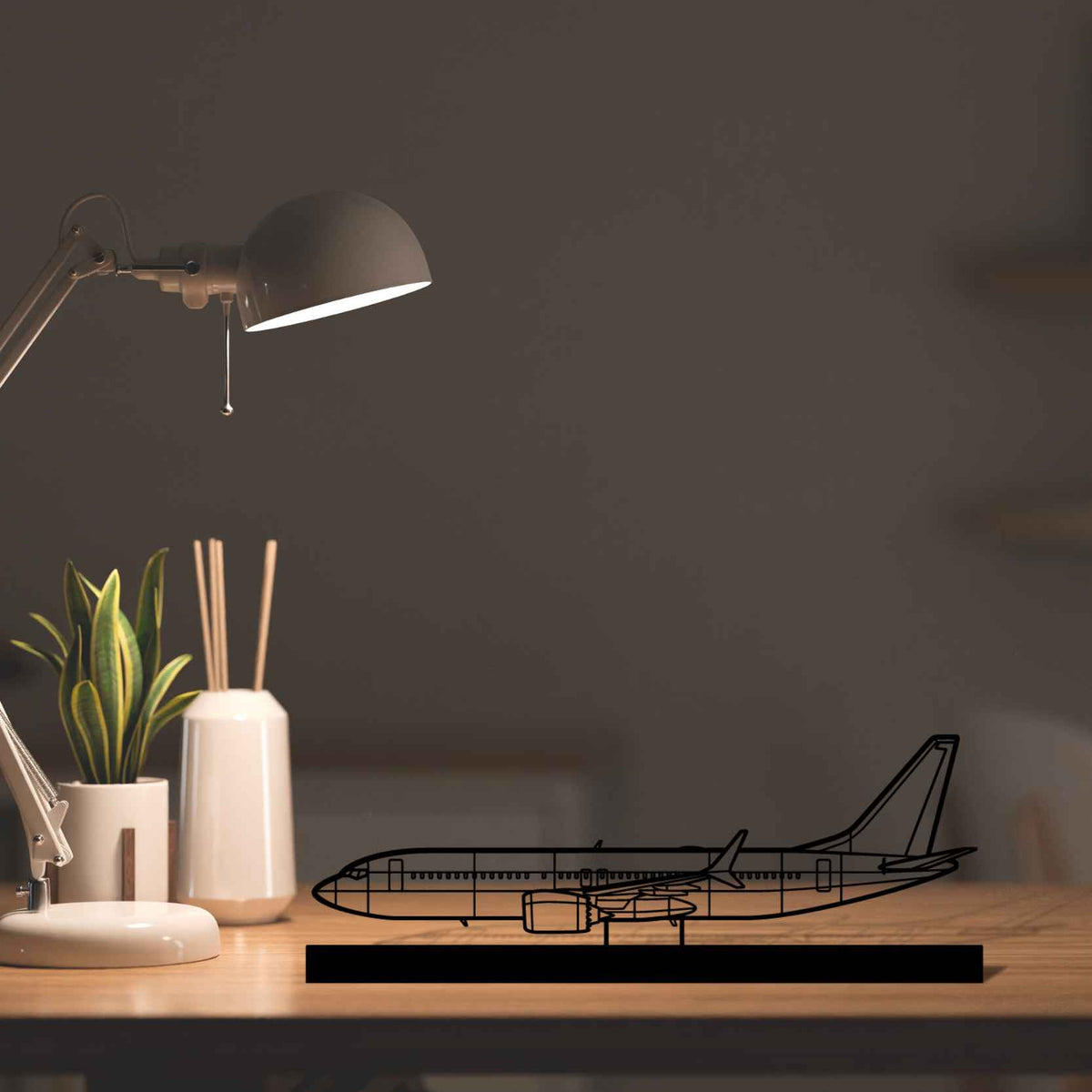 737 Silhouette Metal Art Stand