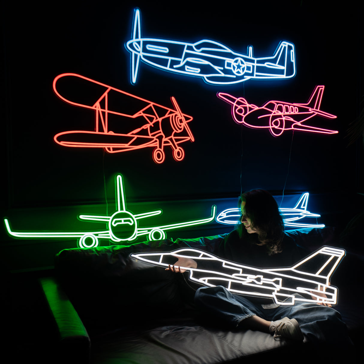 B787 Dreamliner Neon Silhouette